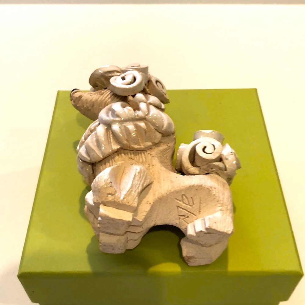 NEW - Artesania Rinconada Rare/Vintage Carved French Poodle Figurine - - Picture 6 of 8